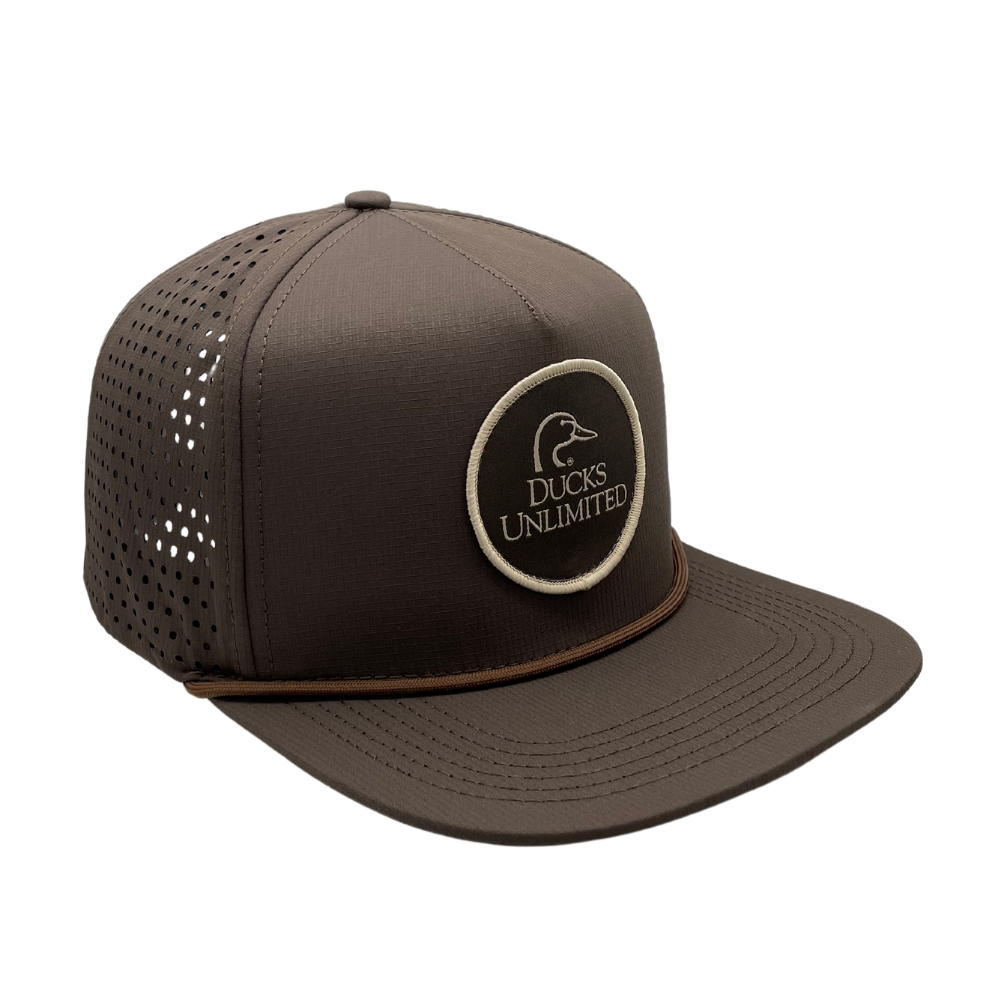 DU Round Logo Performance Cap